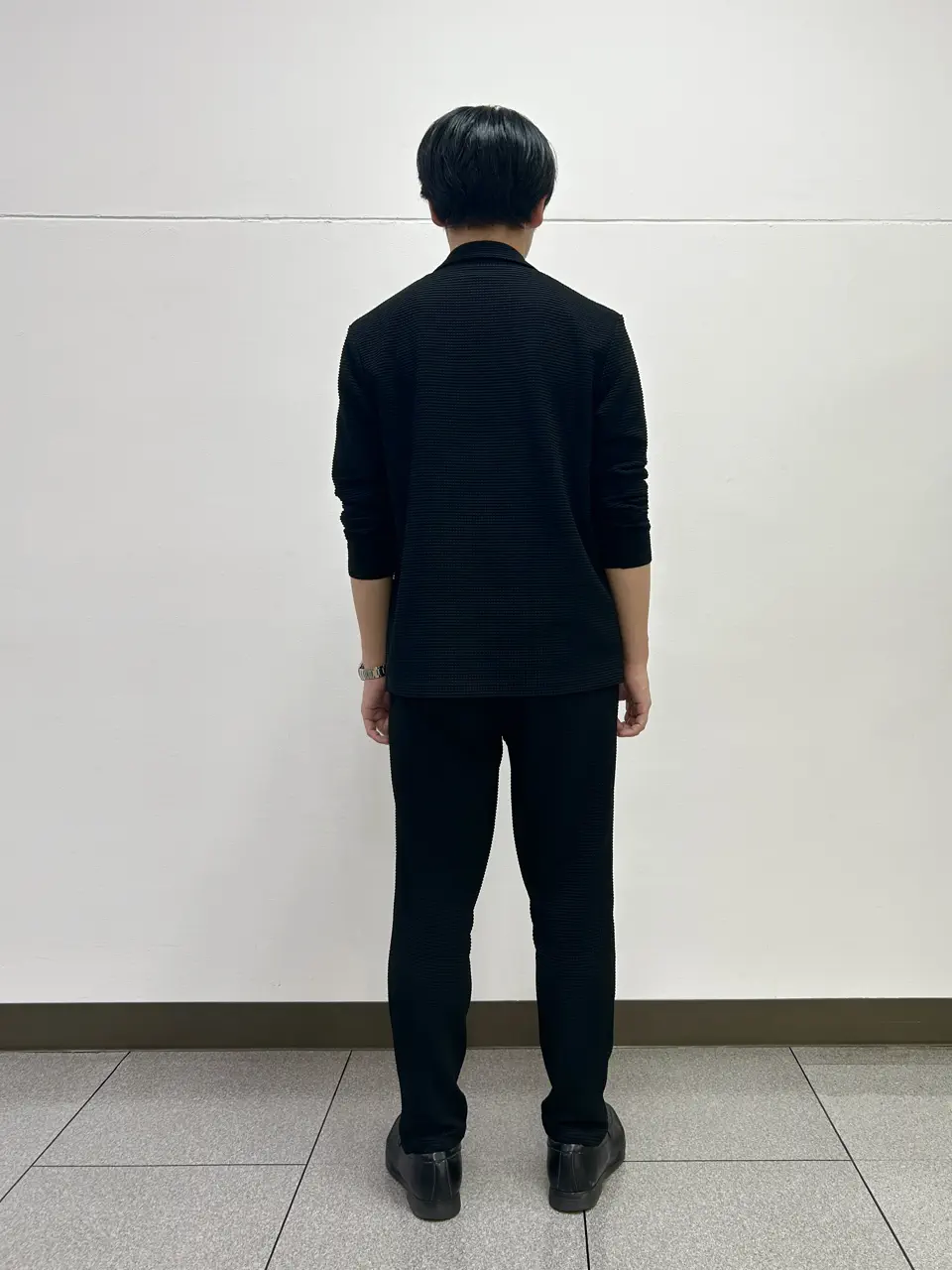 JOSEPH HOMME 星 コーディネート画像