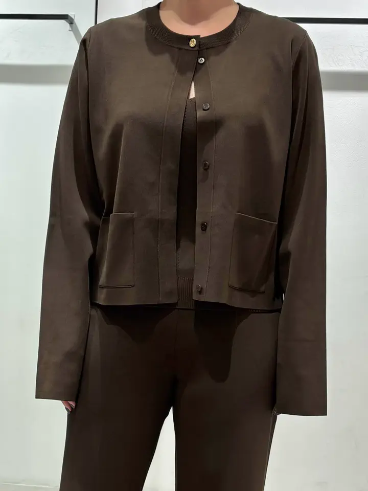 JOSEPH 小田 コーディネート画像