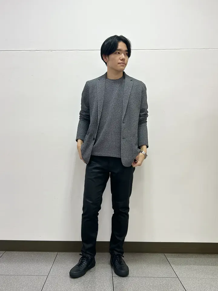 JOSEPH HOMME 星 コーディネート画像