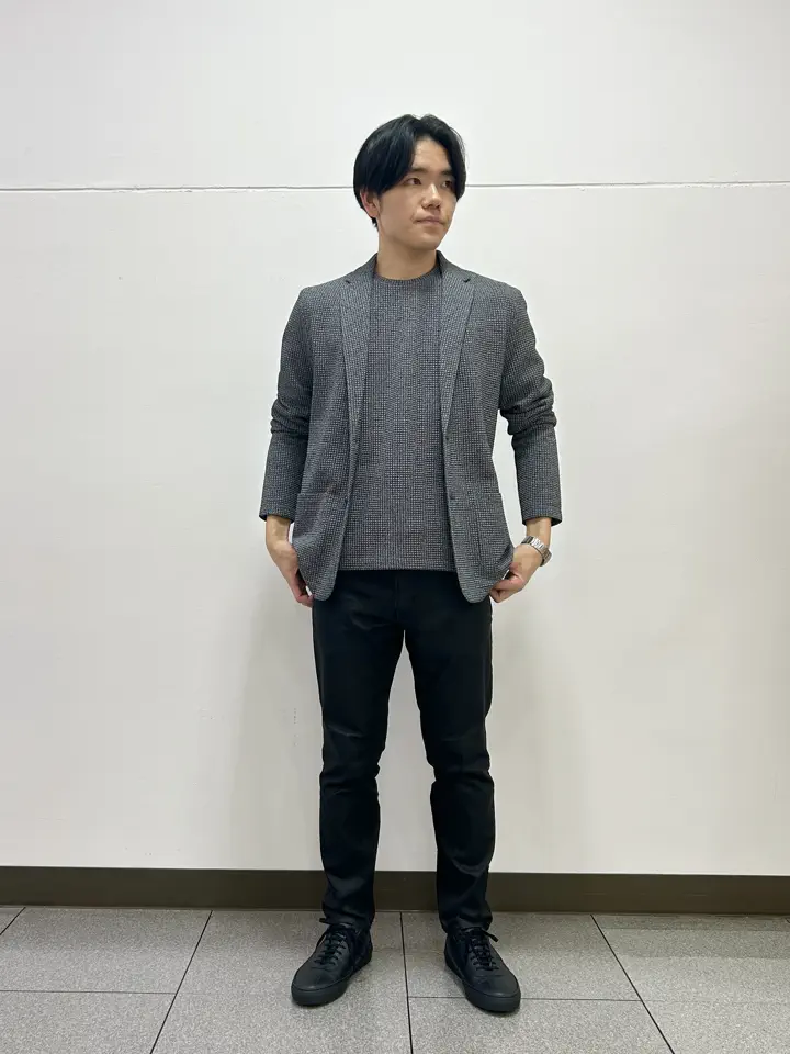 JOSEPH HOMME 星 コーディネート画像