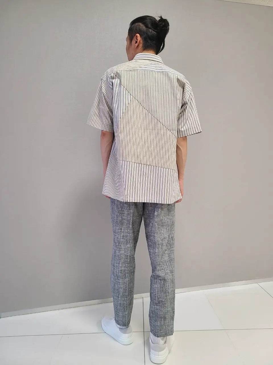 JOSEPH HOMME 泉 コーディネート画像