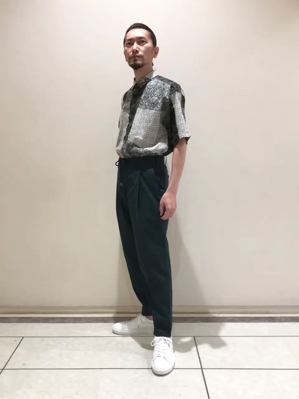 JOSEPH HOMME 畑本 コーディネート画像