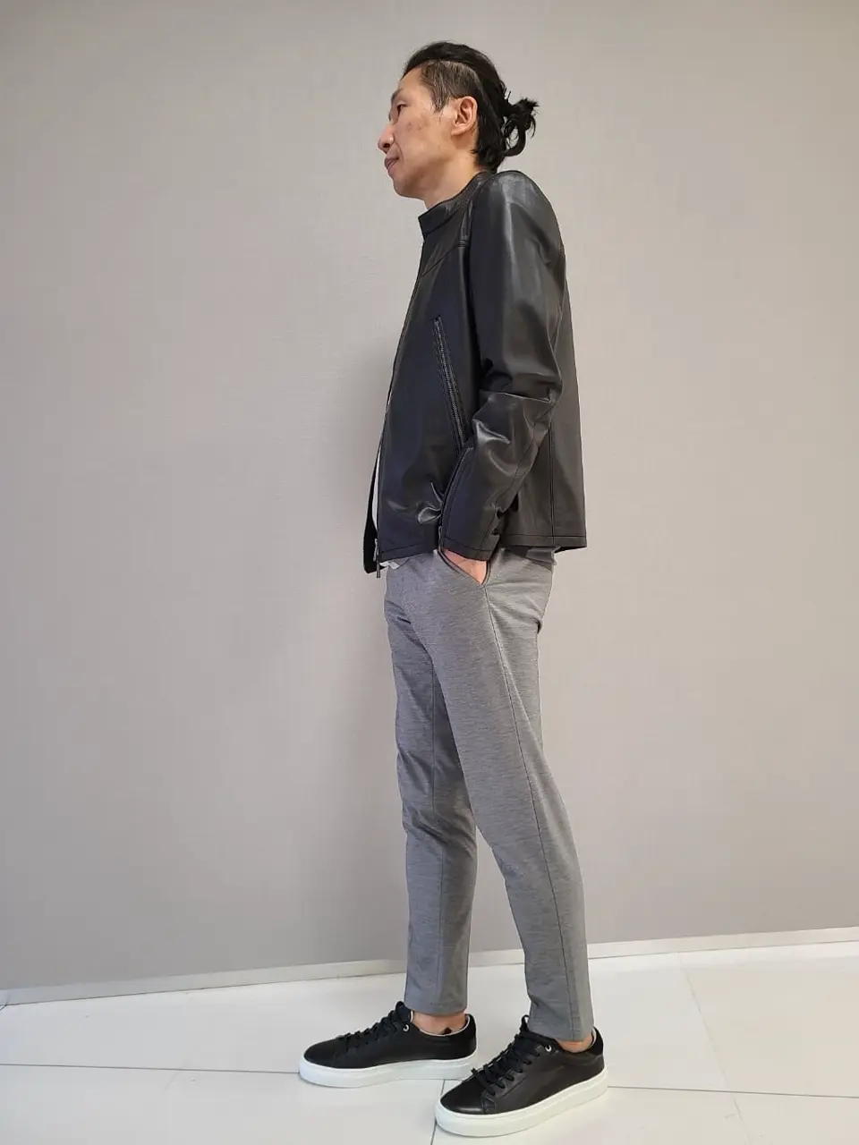 JOSEPH HOMME 泉 コーディネート画像