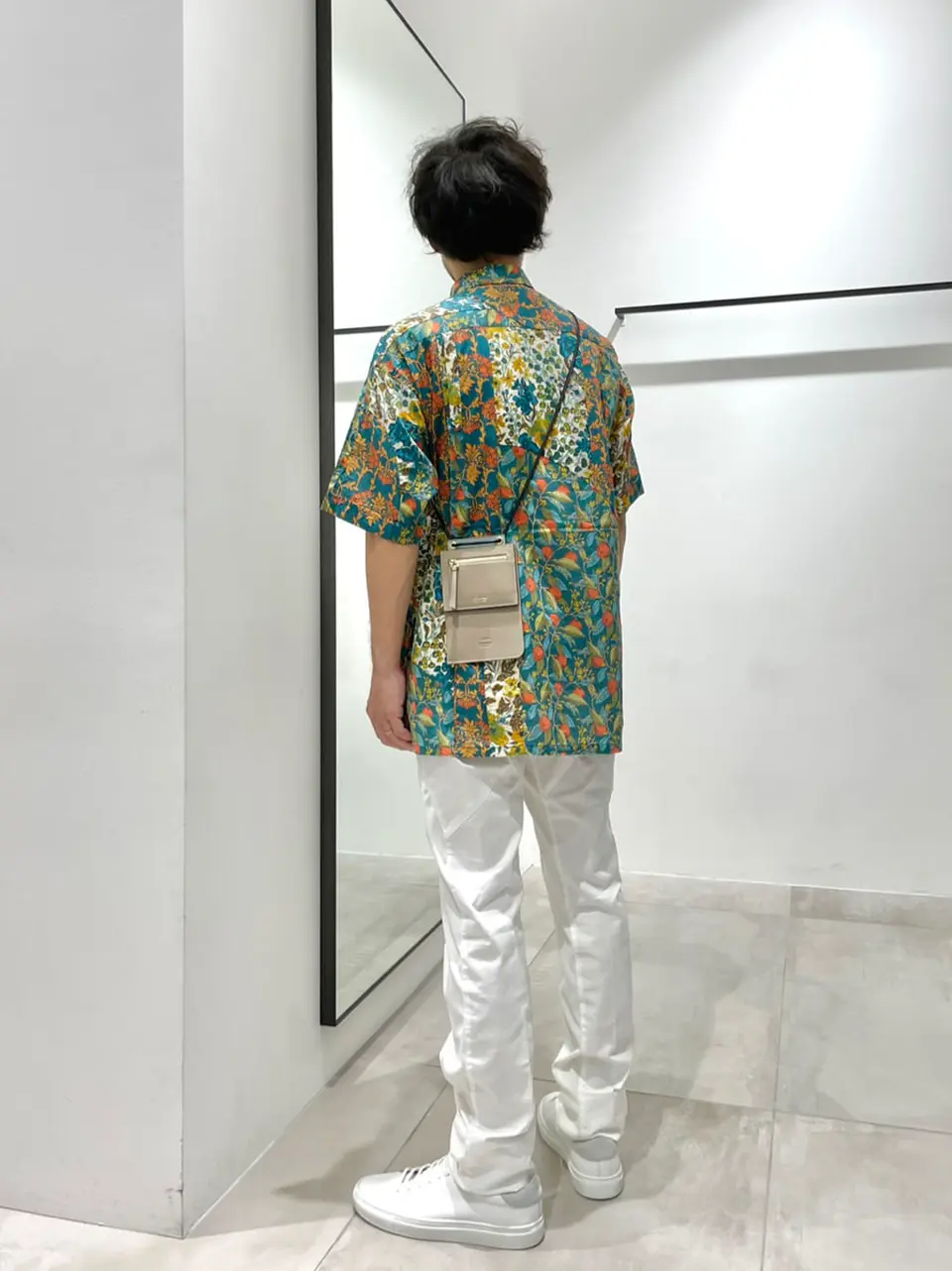 JOSEPH HOMME 中原 コーディネート画像