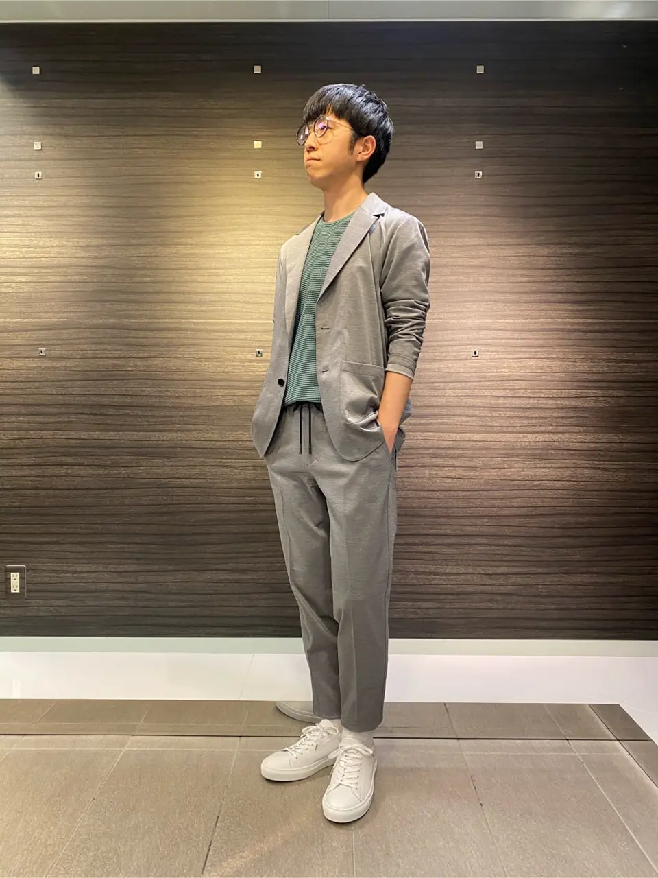  岸本 コーディネート画像