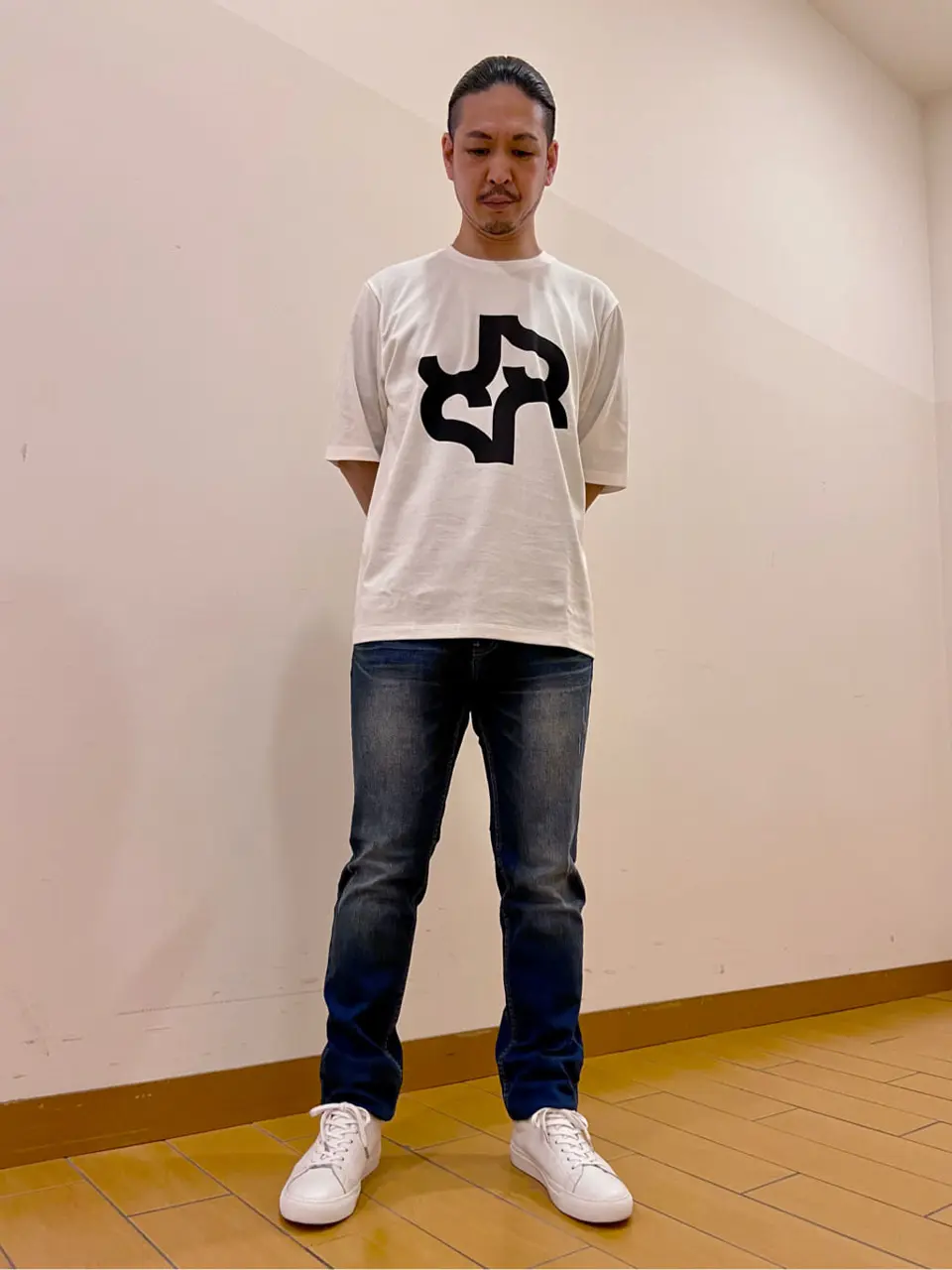 JOSEPH HOMME 本多 コーディネート画像