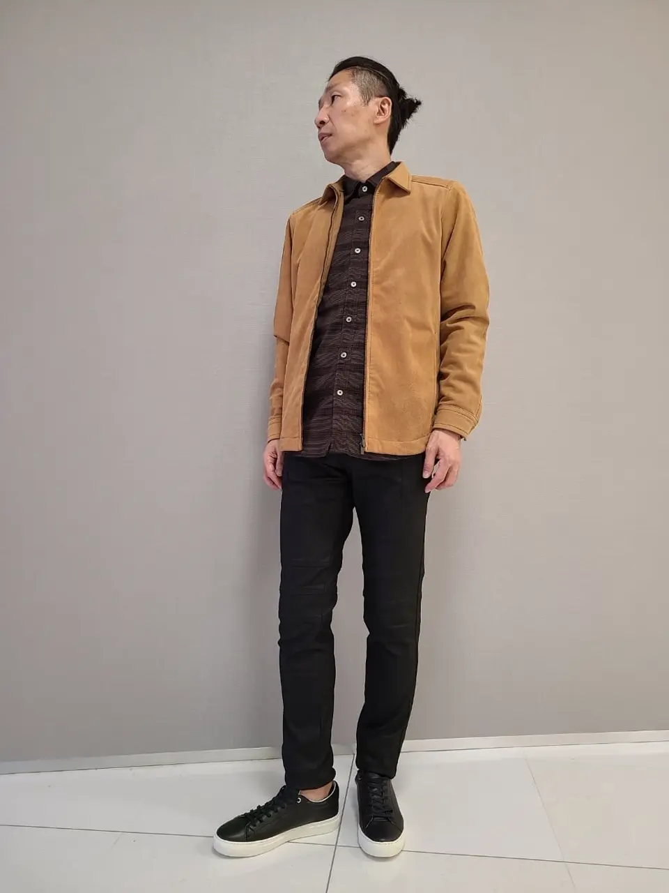 JOSEPH HOMME 泉 コーディネート画像