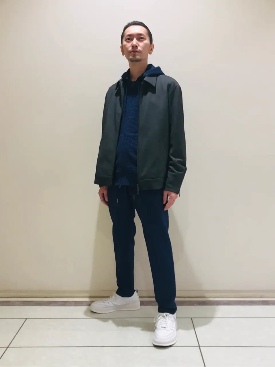  畑本 コーディネート画像