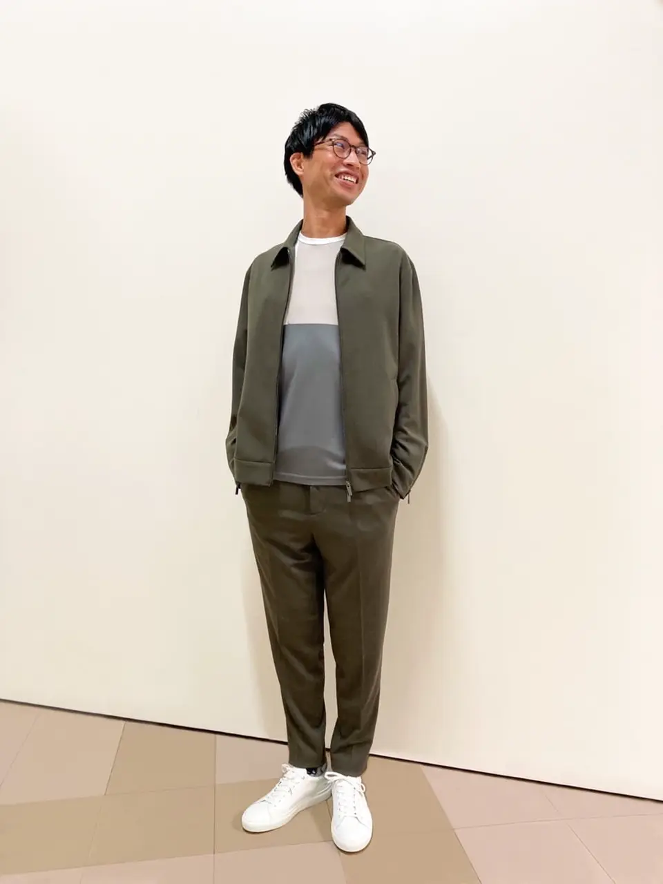  菅谷 コーディネート画像