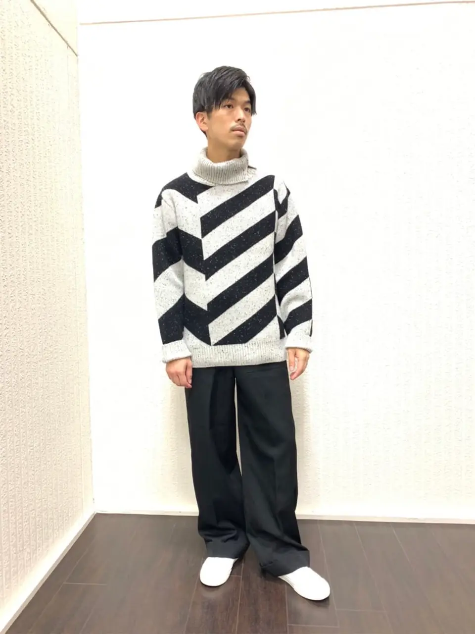 JOSEPH HOMME 井原 コーディネート画像