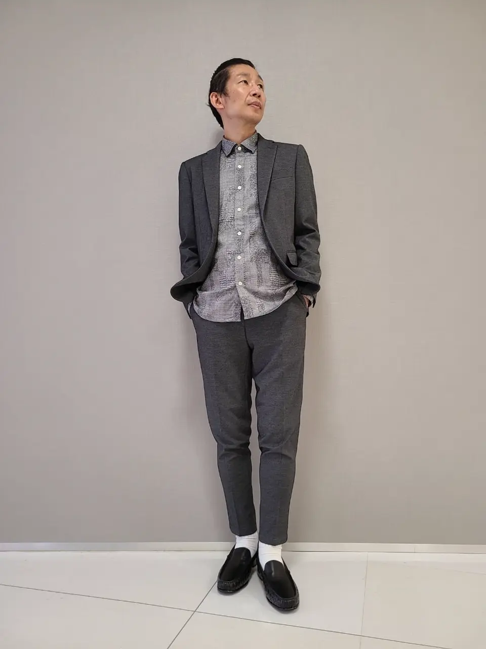 JOSEPH HOMME 泉 コーディネート画像