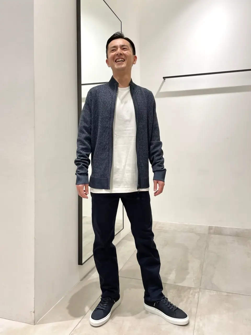 JOSEPH HOMME 鈴木 コーディネート画像