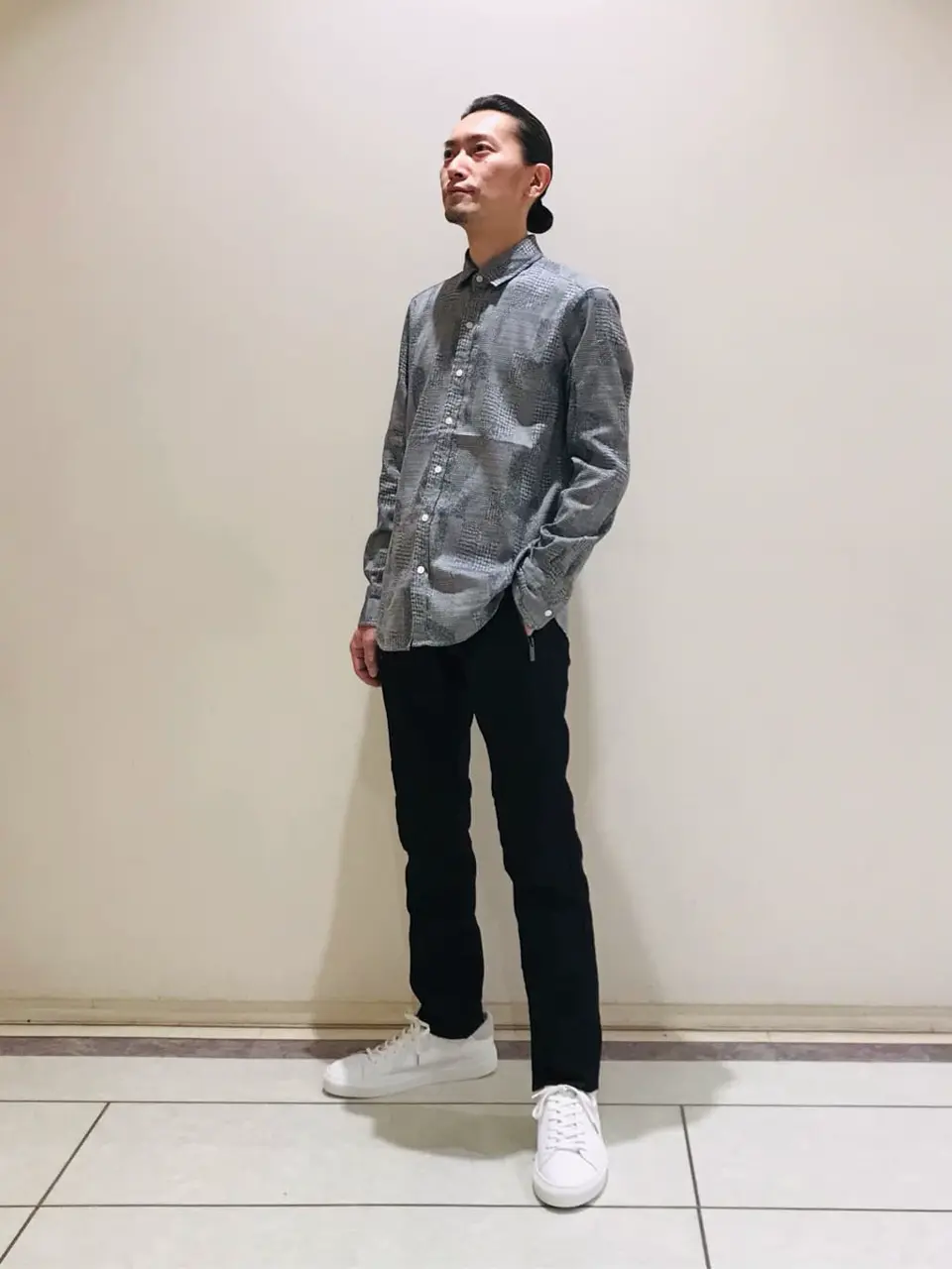  畑本 コーディネート画像