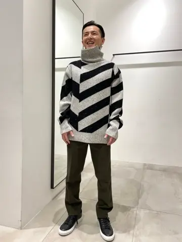 JOSEPH HOMME 鈴木 コーディネート画像