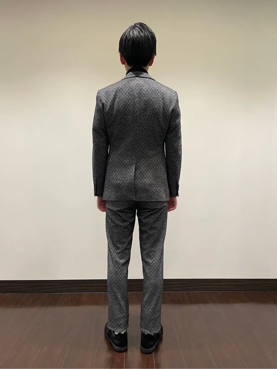 JOSEPH HOMME 井原 コーディネート画像