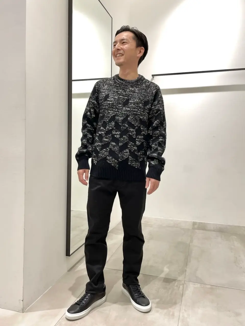 JOSEPH HOMME 鈴木 コーディネート画像