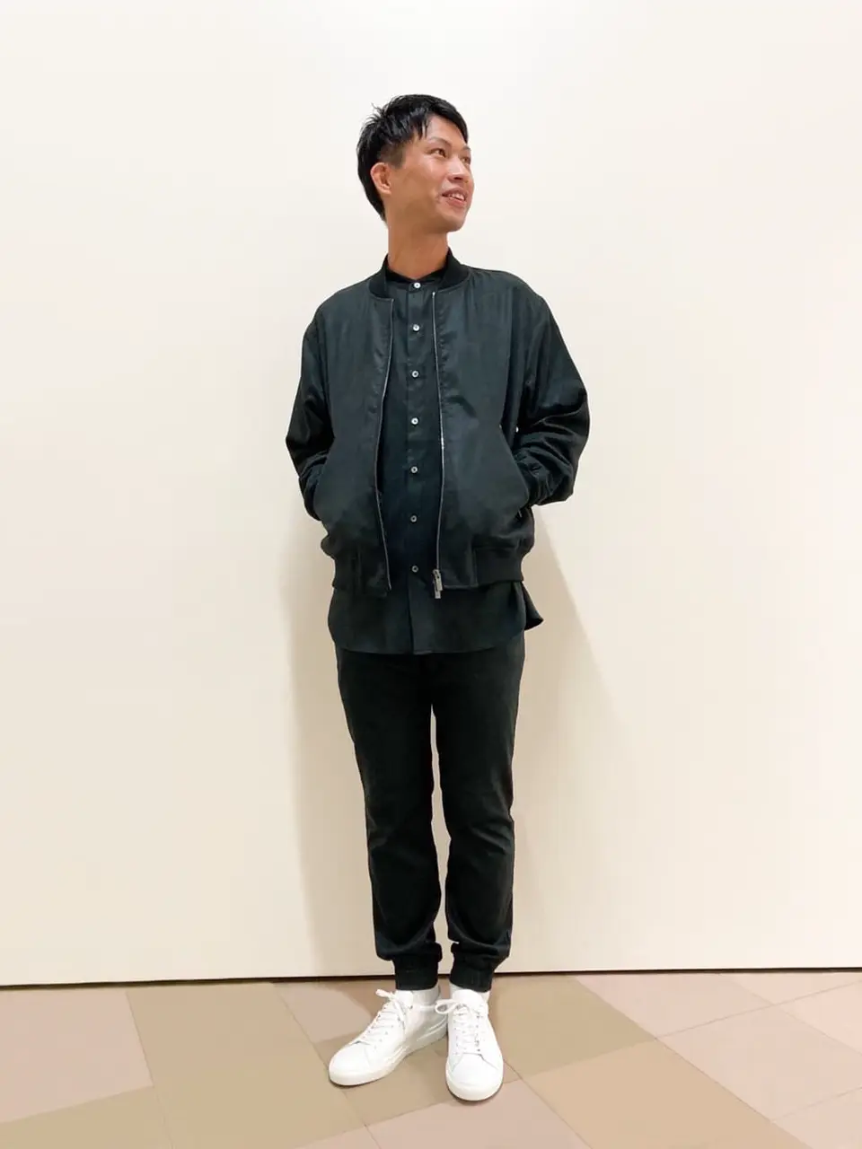  菅谷 コーディネート画像