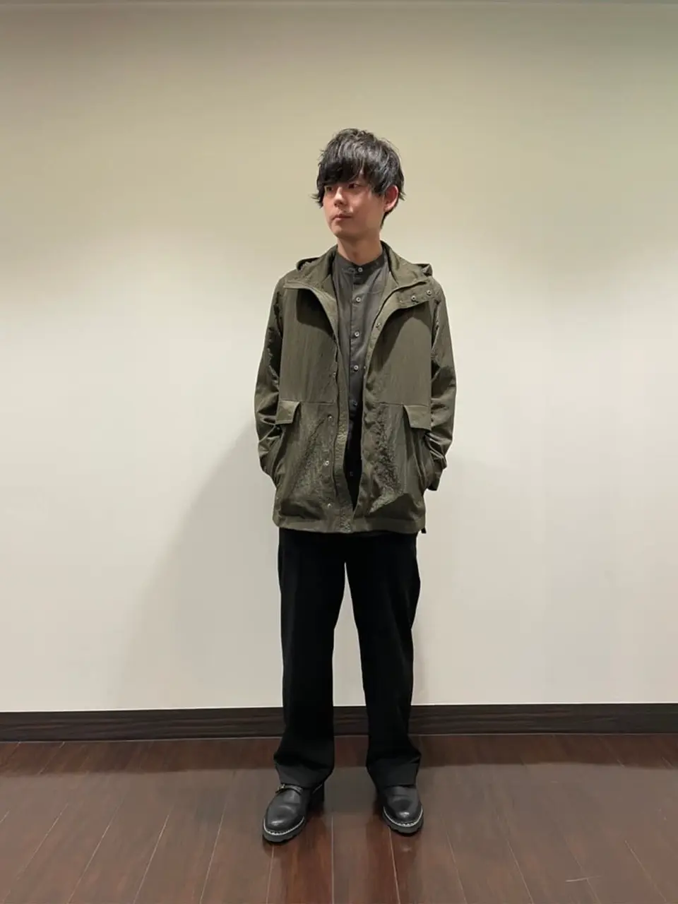 JOSEPH HOMME 佐藤健人 コーディネート画像