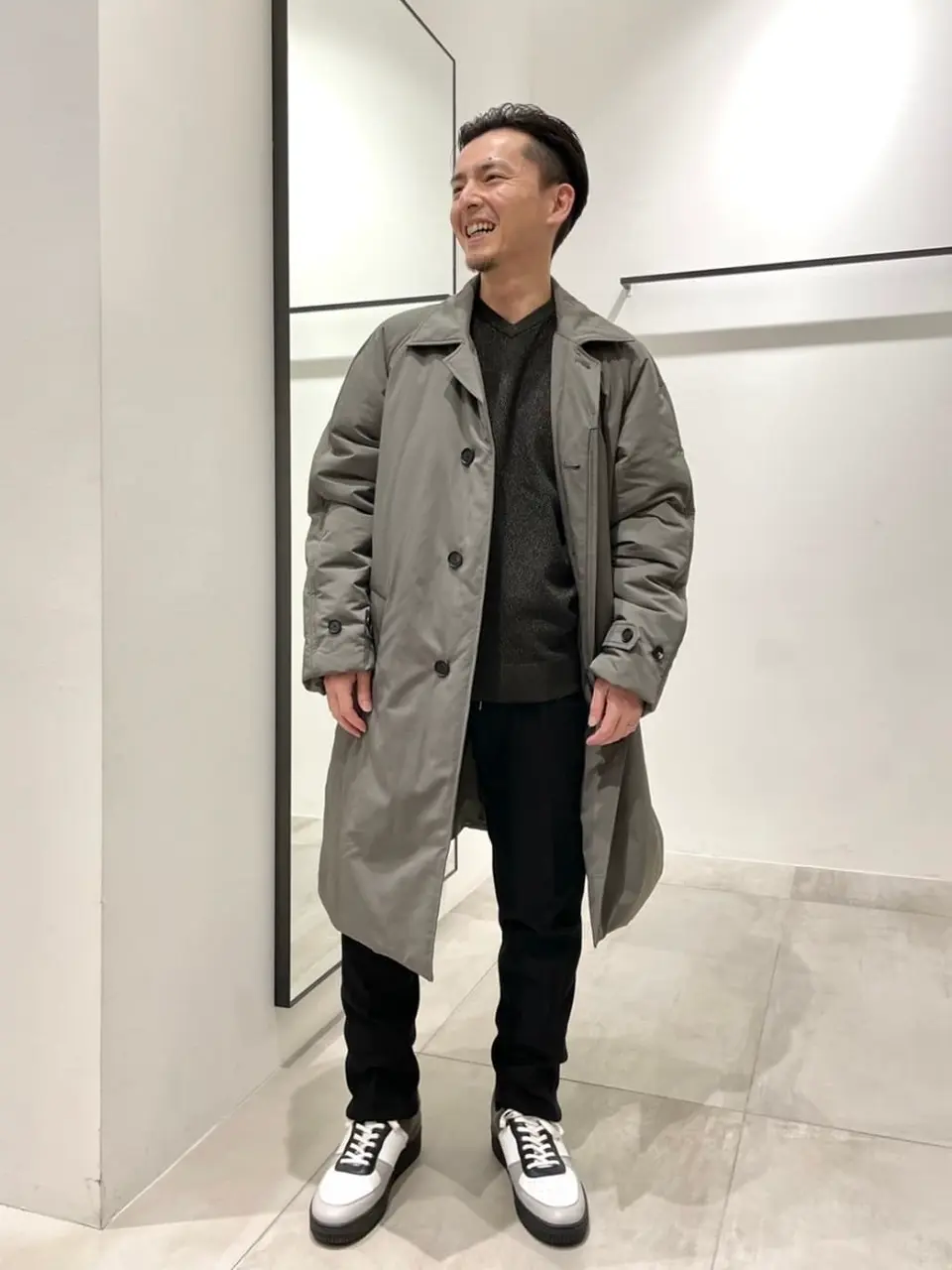 JOSEPH HOMME 鈴木 コーディネート画像