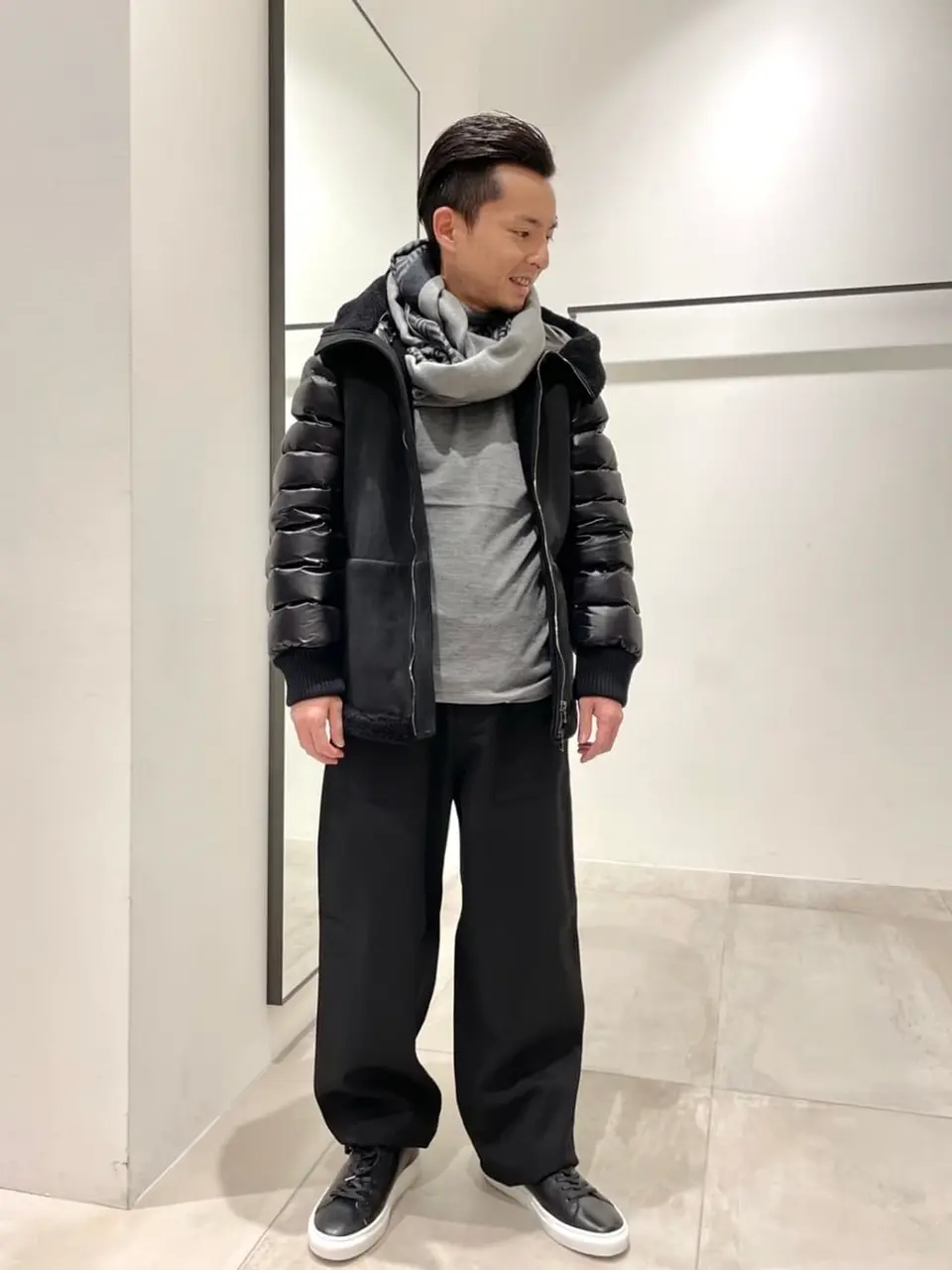 JOSEPH HOMME 鈴木 コーディネート画像