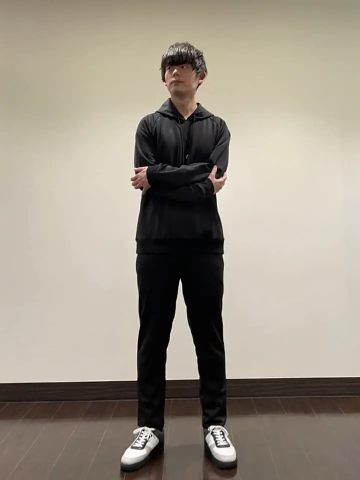 JOSEPH HOMME 佐藤健人 コーディネート画像