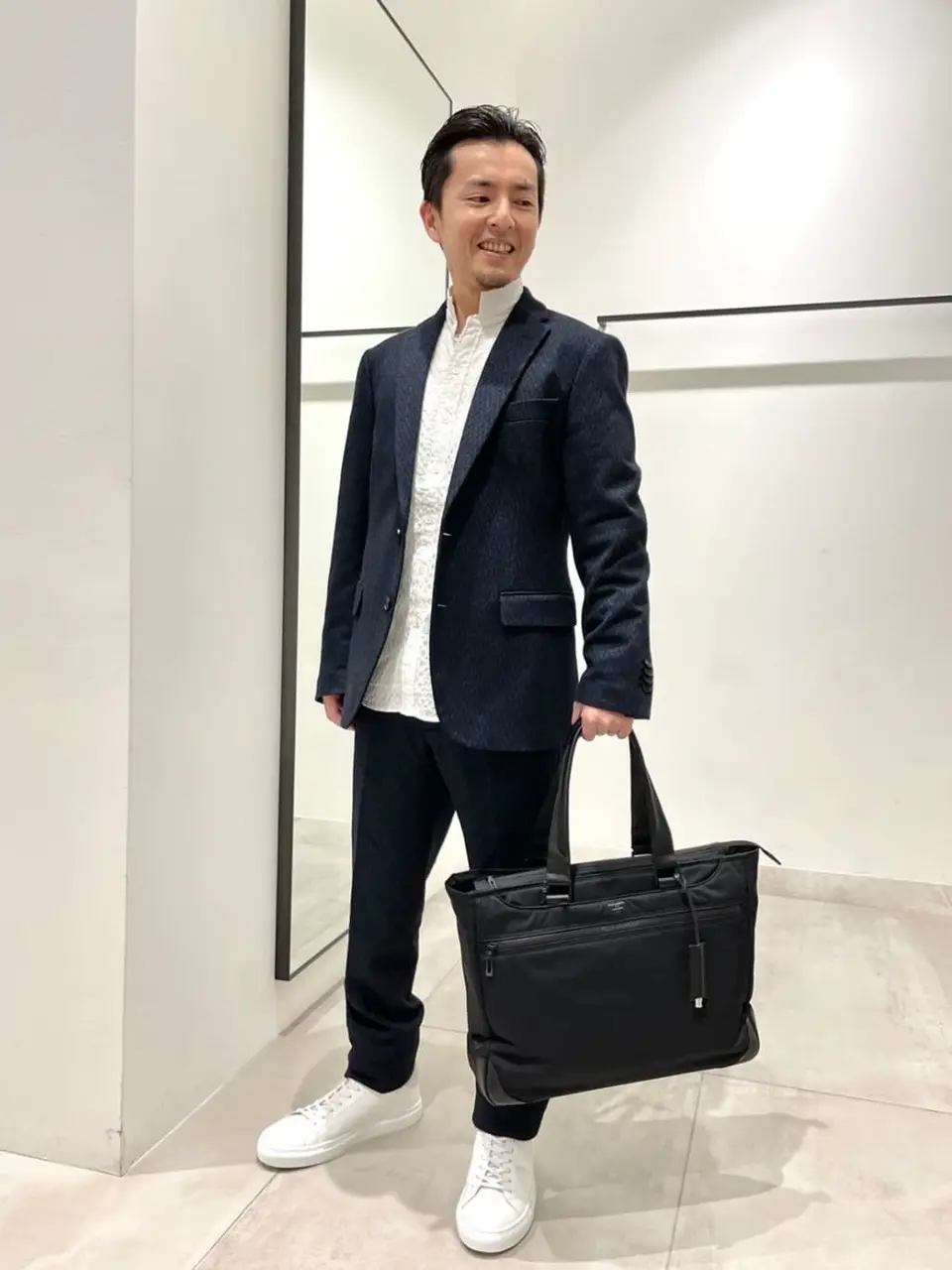 JOSEPH HOMME 鈴木 コーディネート画像