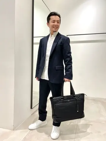 JOSEPH HOMME 鈴木 コーディネート画像