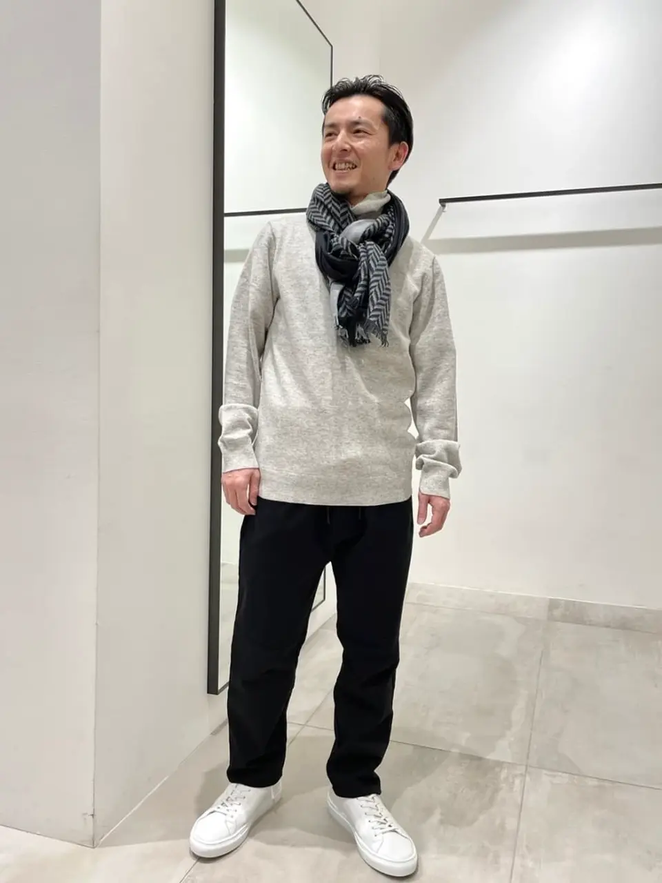 JOSEPH HOMME 鈴木 コーディネート画像