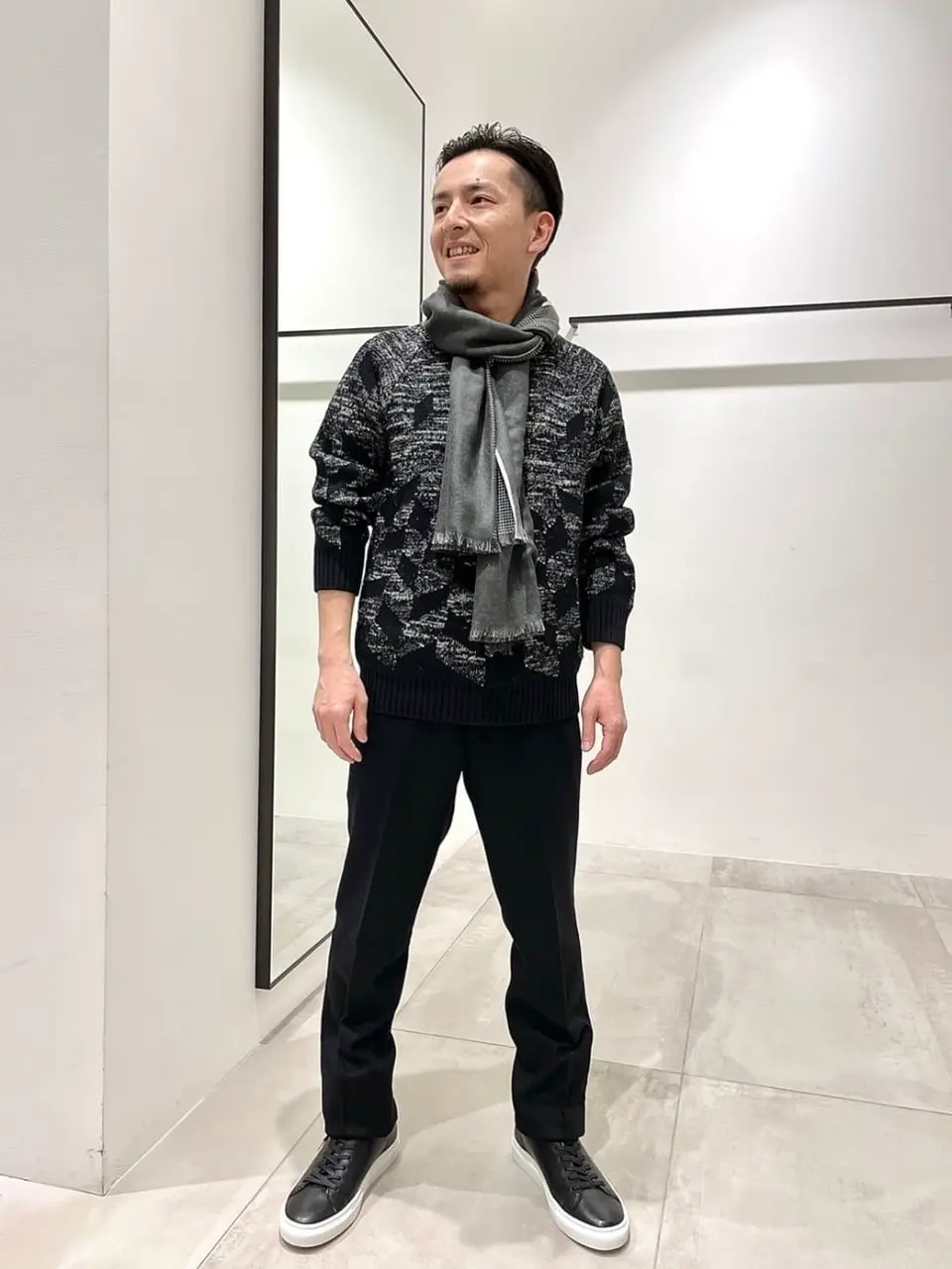 JOSEPH HOMME 鈴木 コーディネート画像