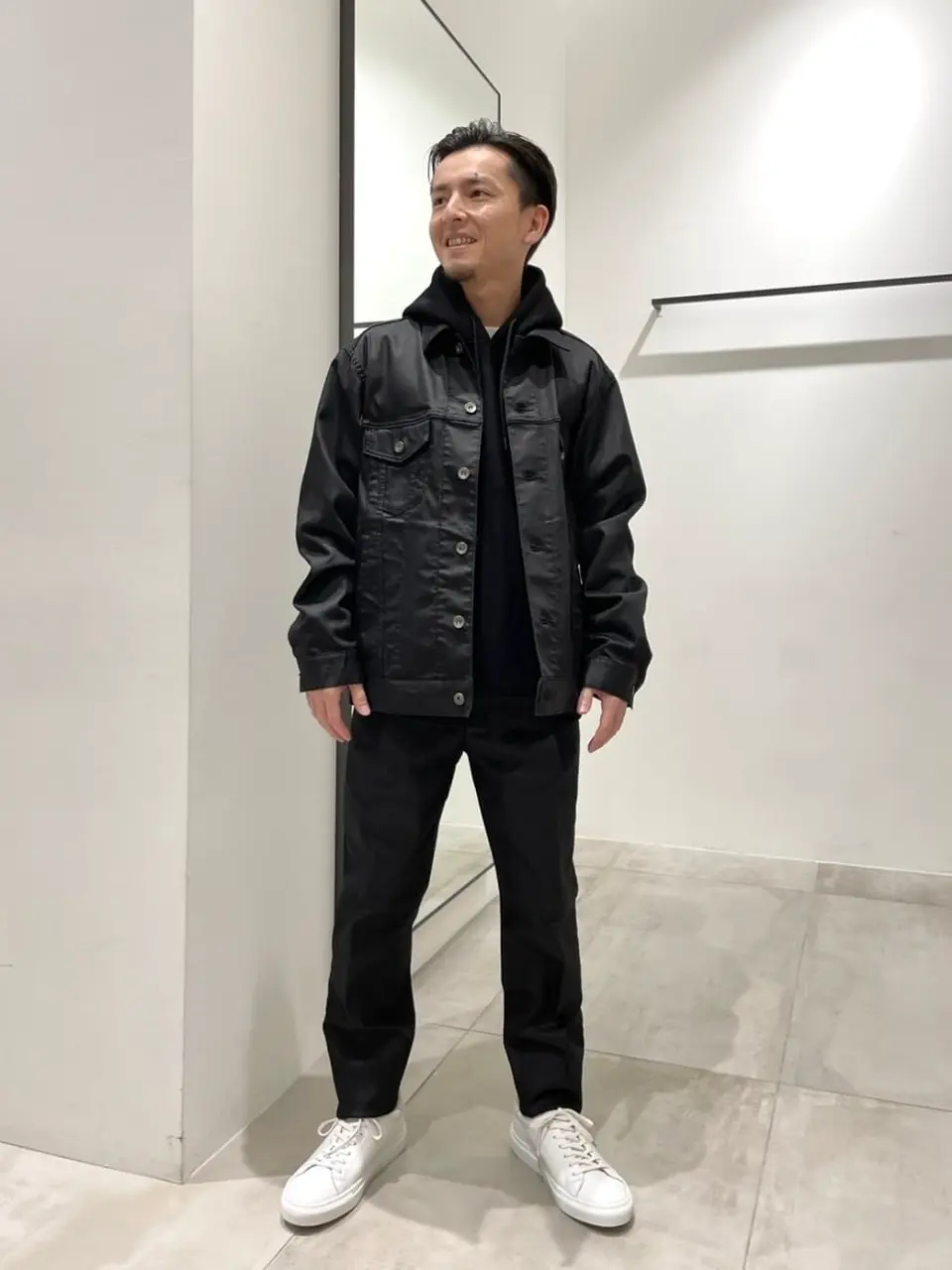 JOSEPH HOMME 鈴木 コーディネート画像