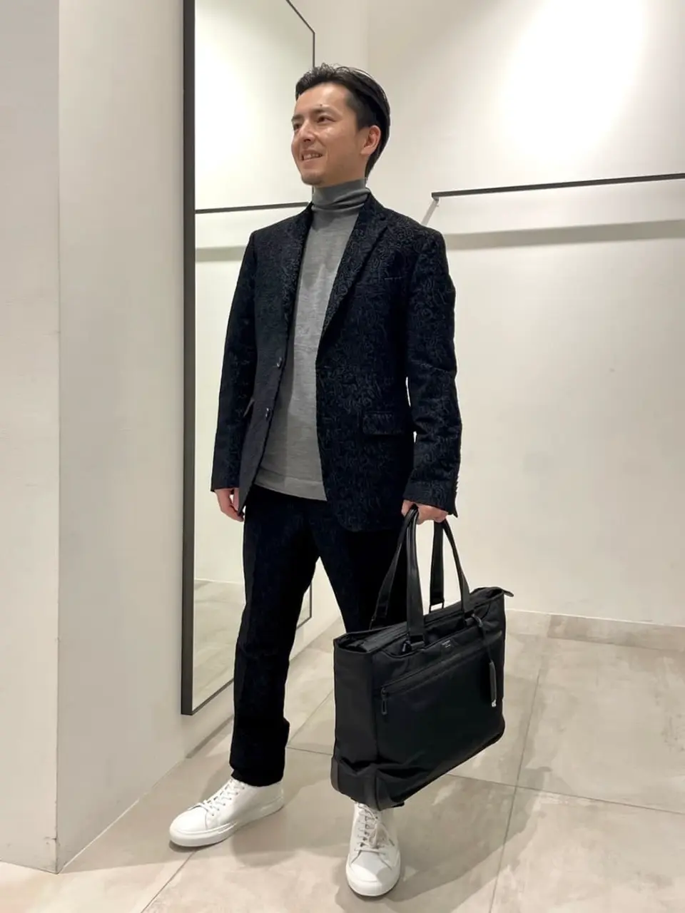 JOSEPH HOMME 鈴木 コーディネート画像