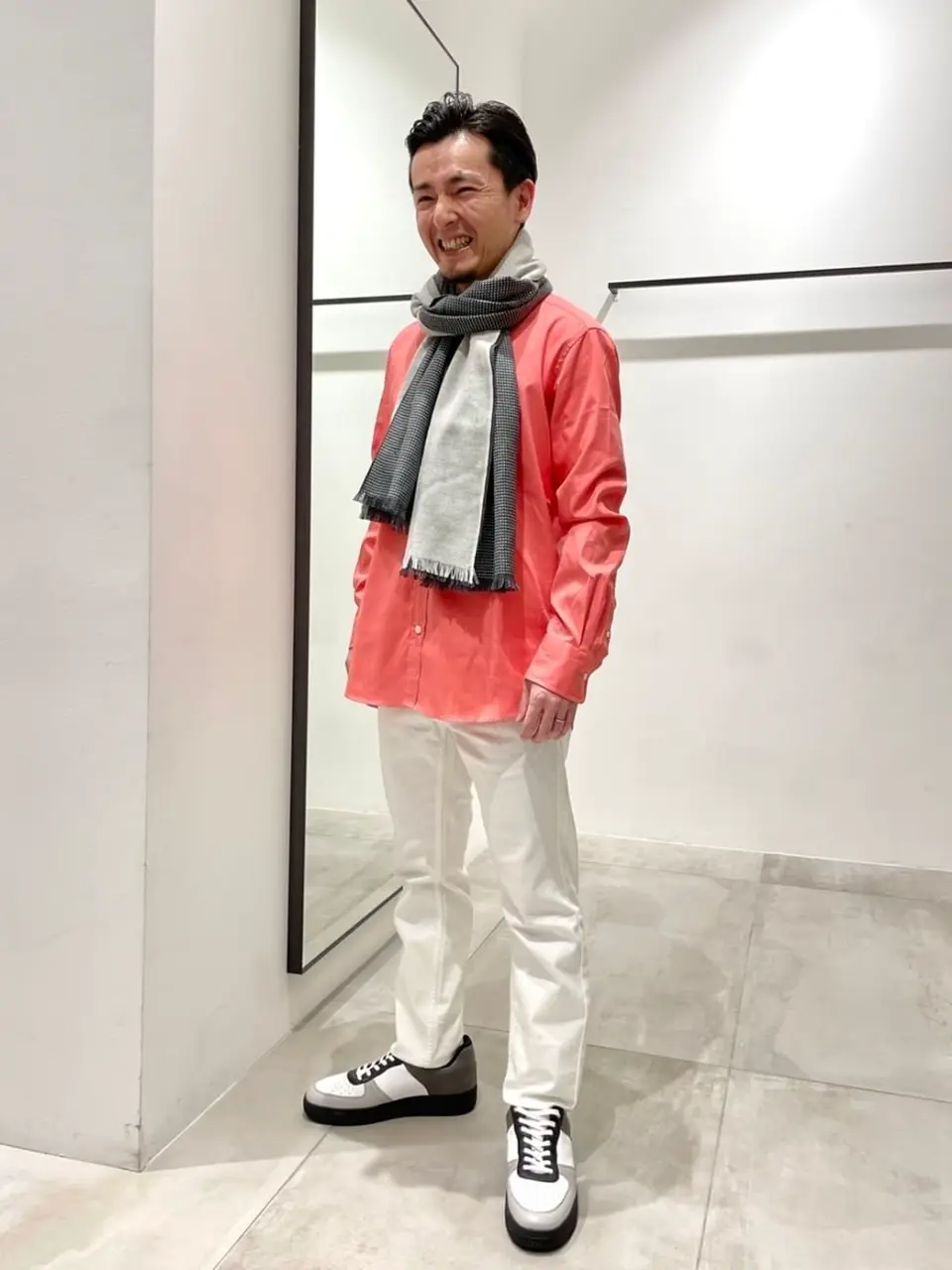 JOSEPH HOMME 鈴木 コーディネート画像