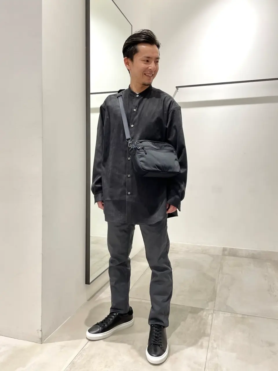 JOSEPH HOMME 鈴木 コーディネート画像