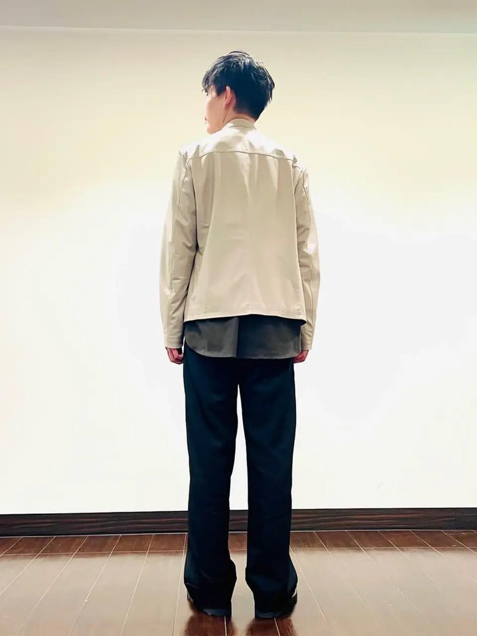 JOSEPH HOMME 佐藤健人 コーディネート画像