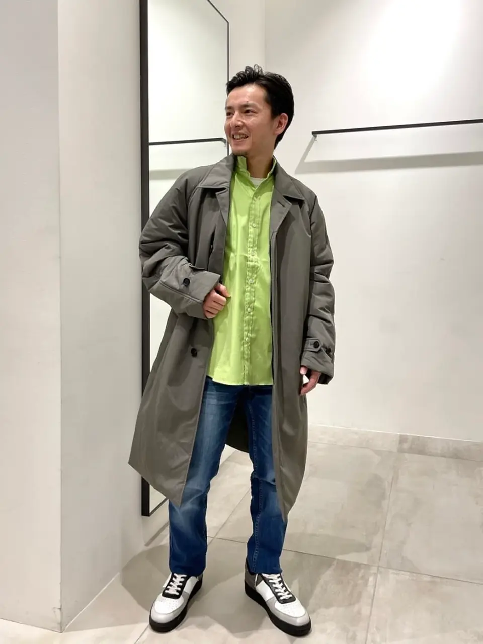 JOSEPH HOMME 鈴木 コーディネート画像