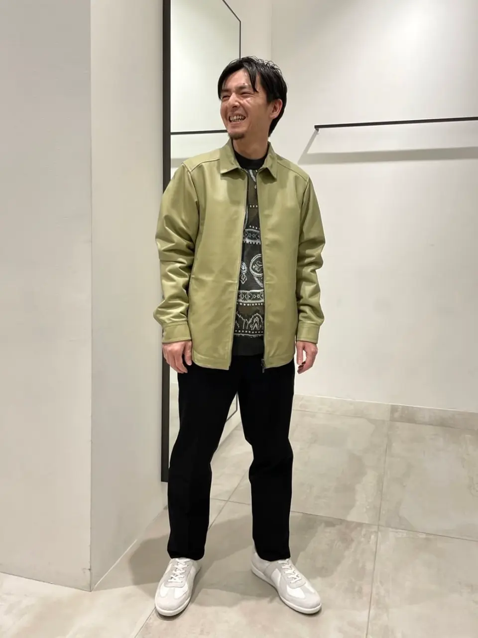 JOSEPH HOMME 鈴木 コーディネート画像