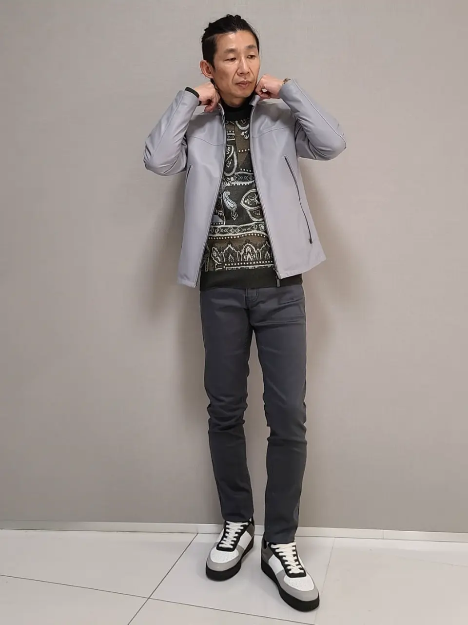 JOSEPH HOMME 泉 コーディネート画像