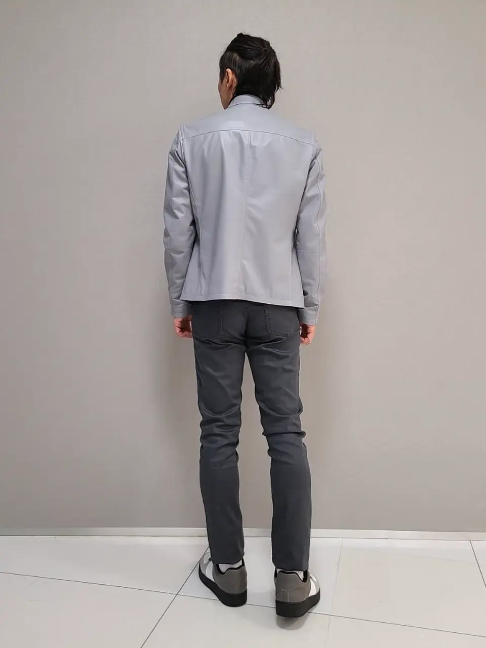 JOSEPH HOMME 泉 コーディネート画像