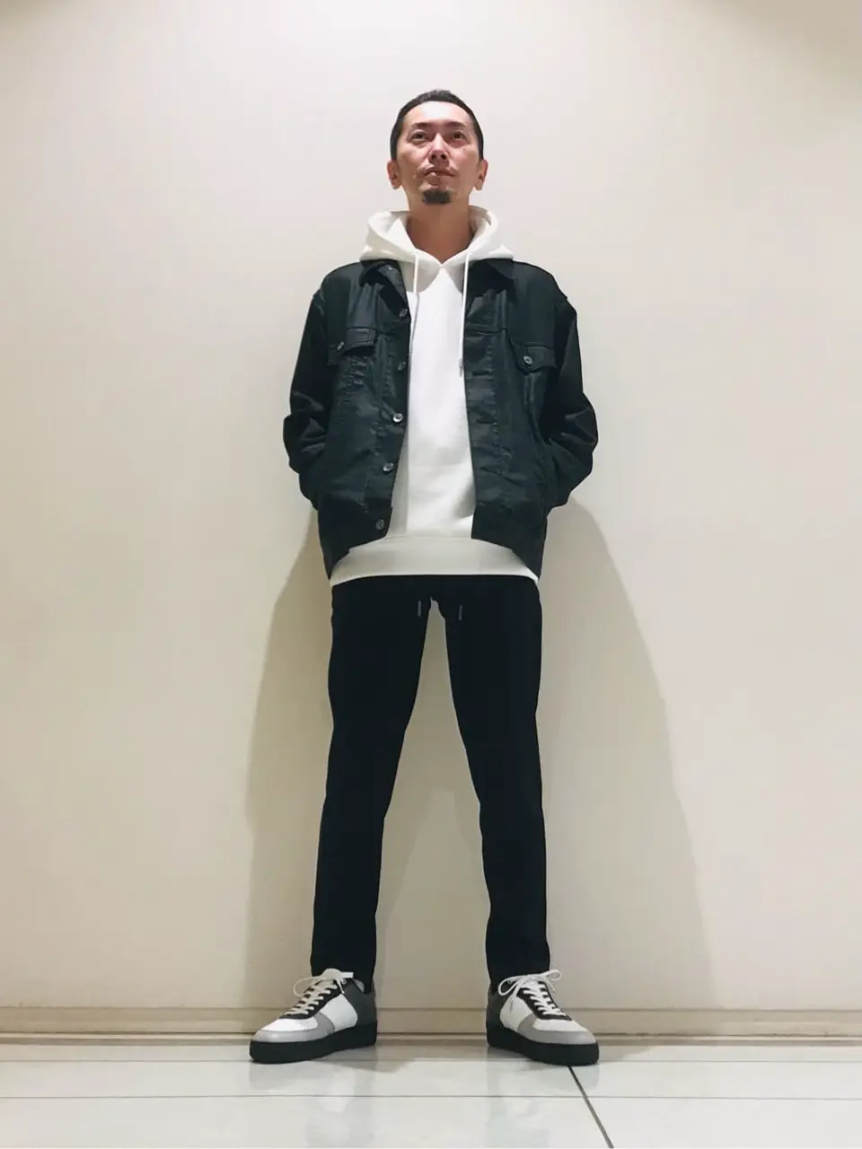 JOSEPH HOMME 畑本 コーディネート画像