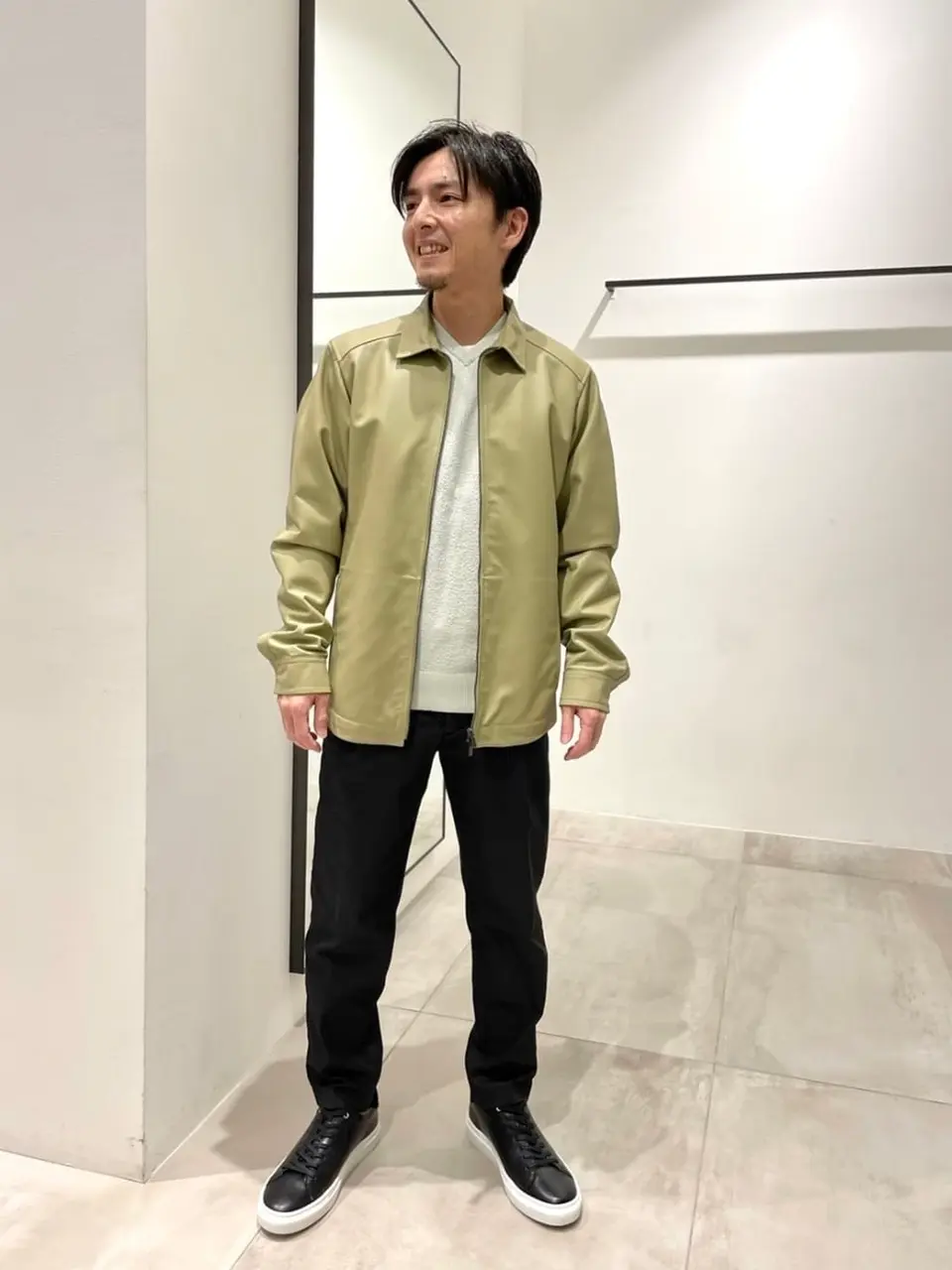 JOSEPH HOMME 鈴木 コーディネート画像