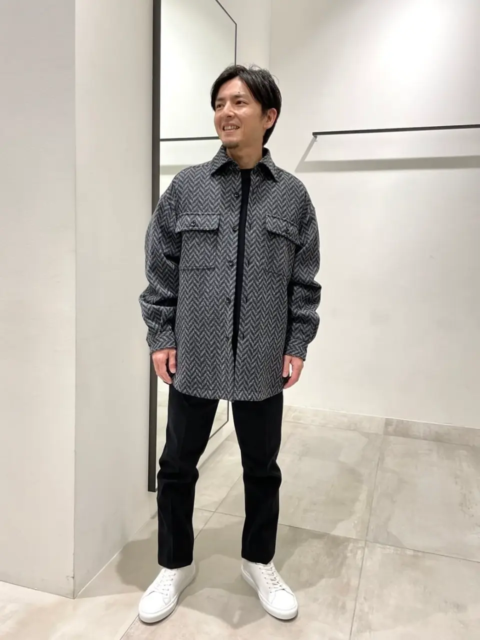 JOSEPH HOMME 鈴木 コーディネート画像