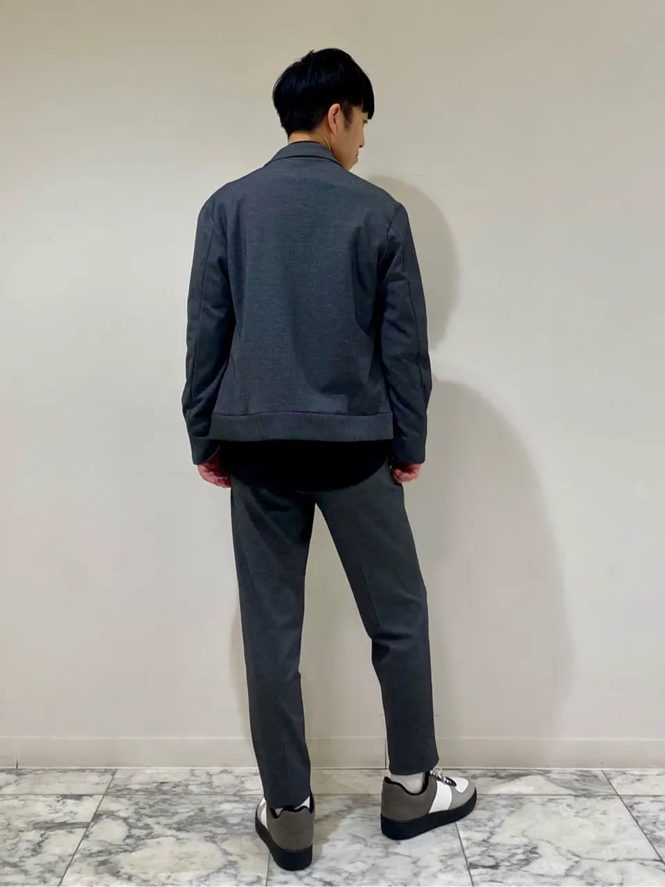 JOSEPH HOMME 岸本 コーディネート画像