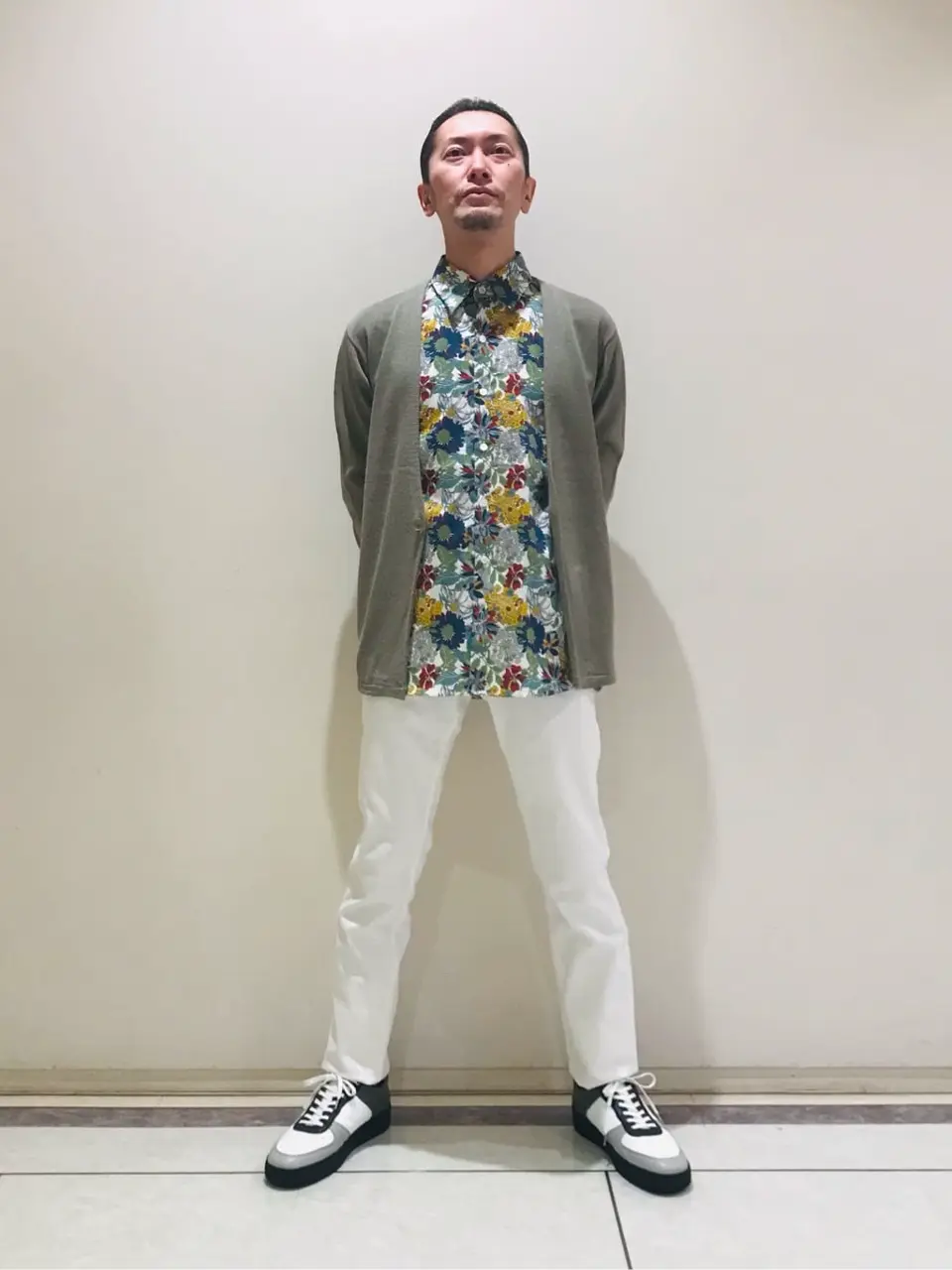 JOSEPH HOMME 畑本 コーディネート画像