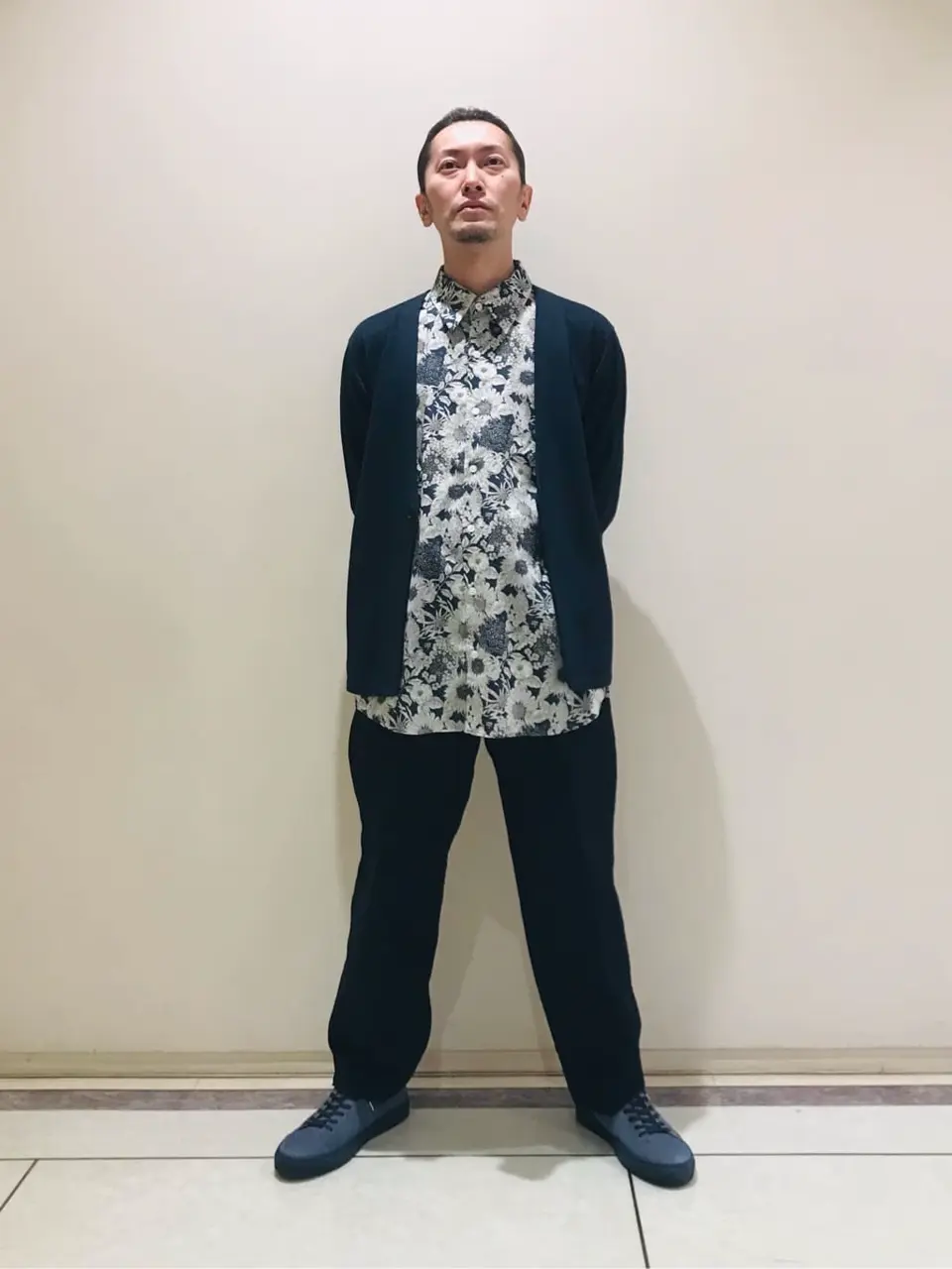 JOSEPH HOMME 畑本 コーディネート画像