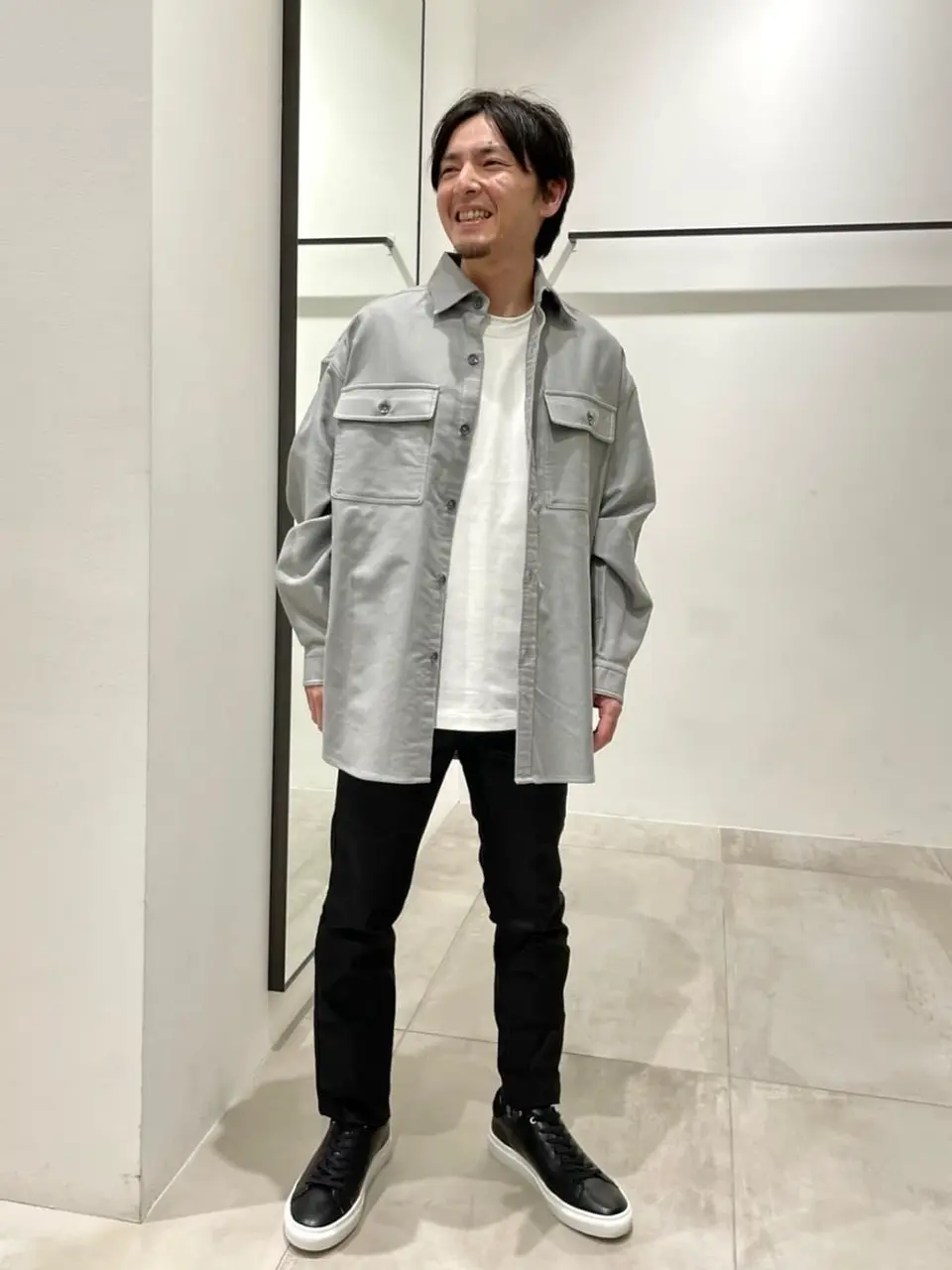 JOSEPH HOMME 鈴木 コーディネート画像