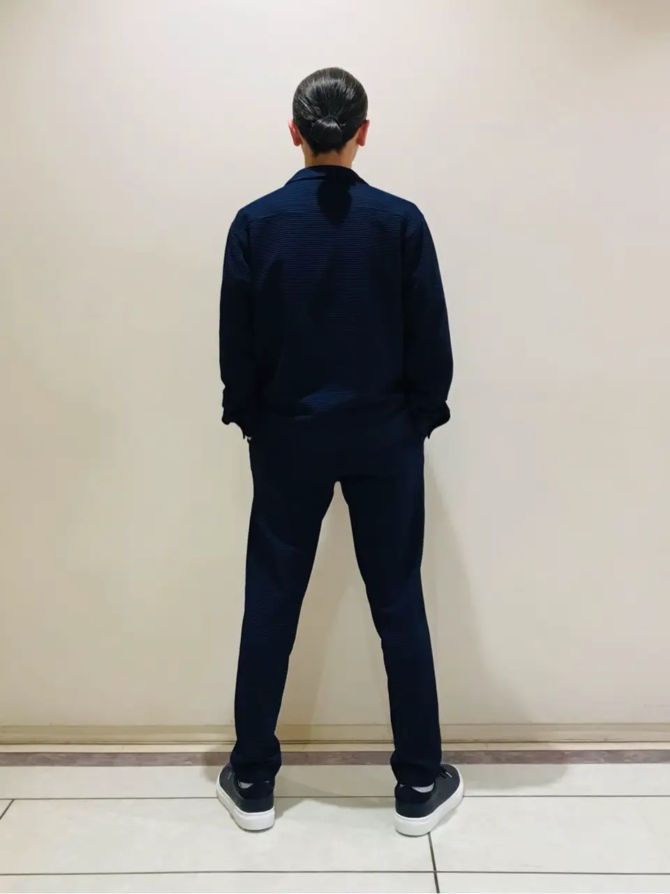 JOSEPH HOMME 畑本 コーディネート画像