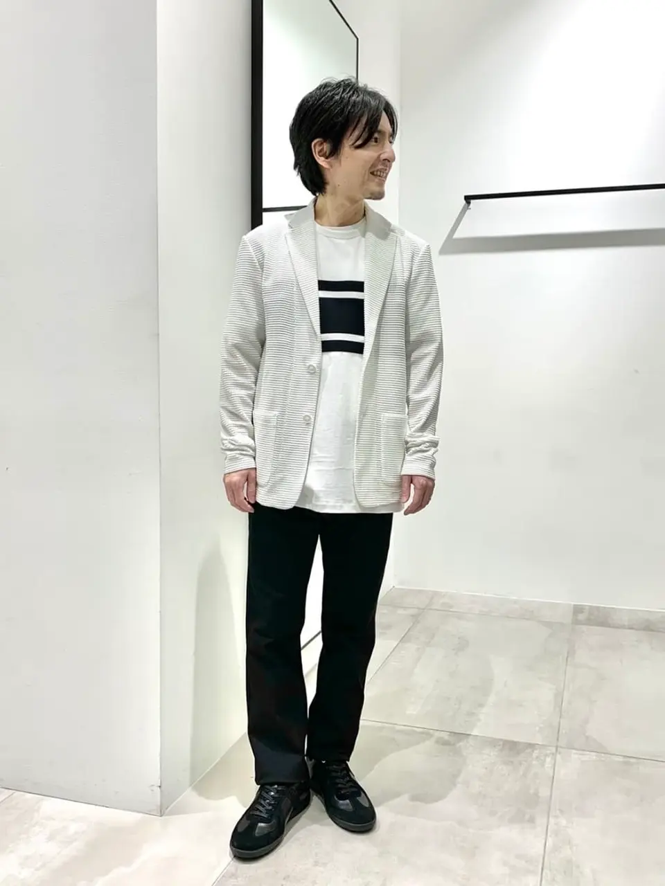 JOSEPH HOMME 鈴木 コーディネート画像