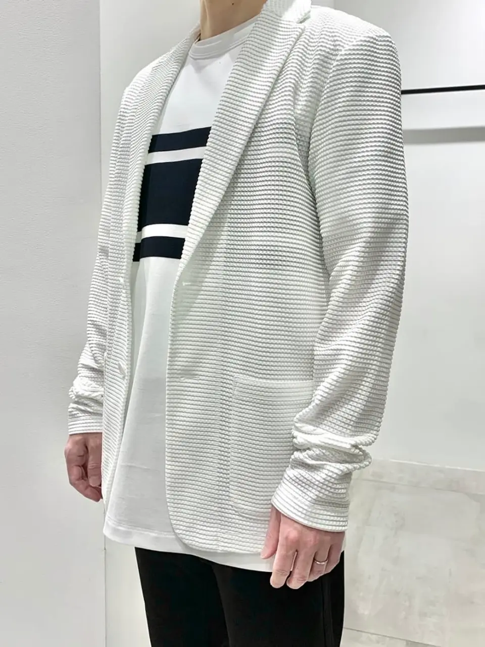 JOSEPH HOMME 鈴木 コーディネート画像