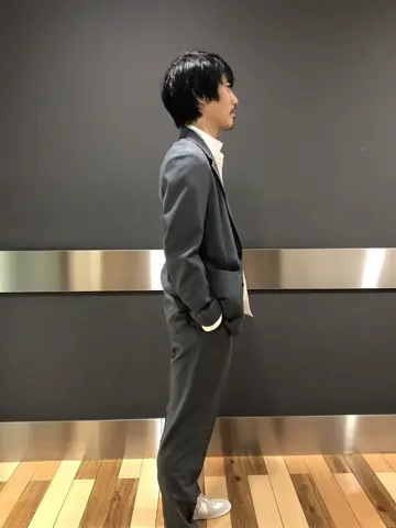 JOSEPH HOMME 鈴木(彰) コーディネート画像