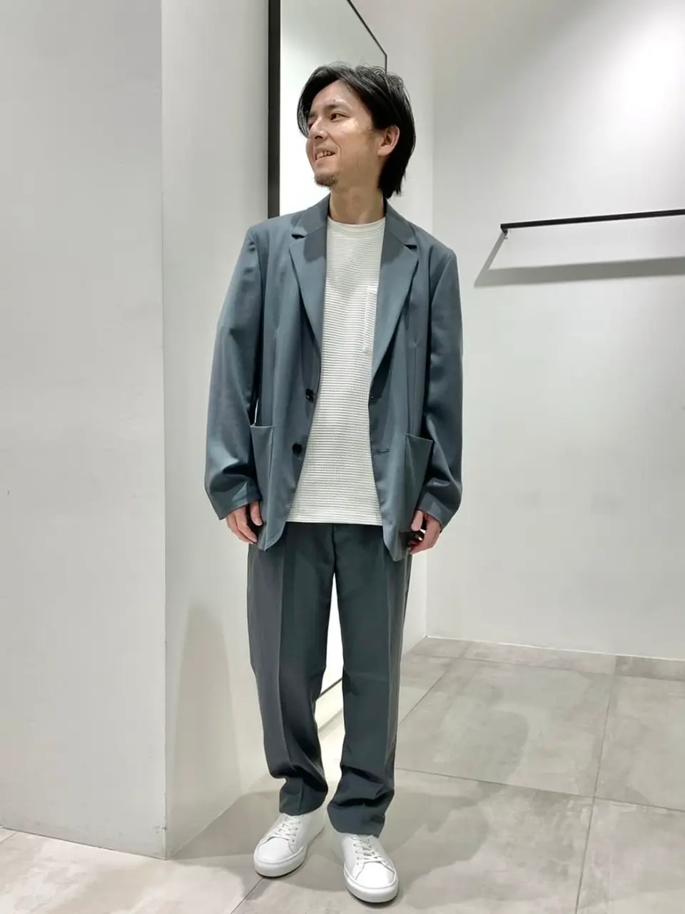 JOSEPH HOMME 鈴木 コーディネート画像